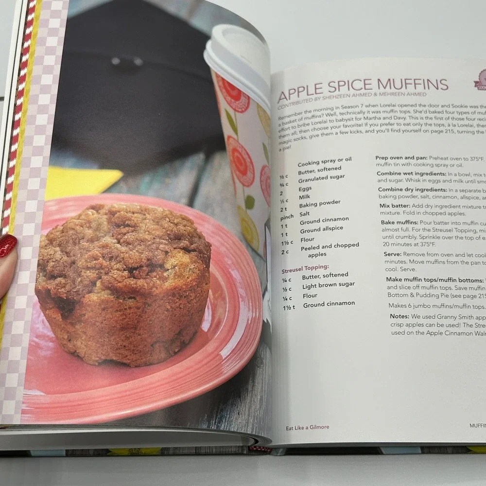 Eat Like a Gilmore Unofficial Cookbook for Fans of Gilmore Girls‎ Hardcover 2016